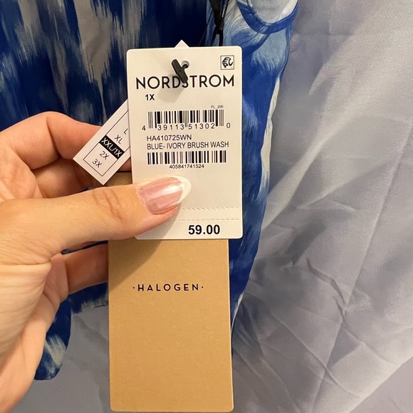 Top - Picture 4 of 4